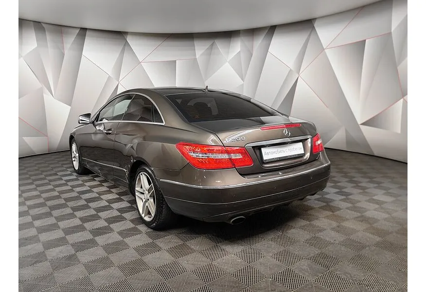 LIVE. Слайд №7