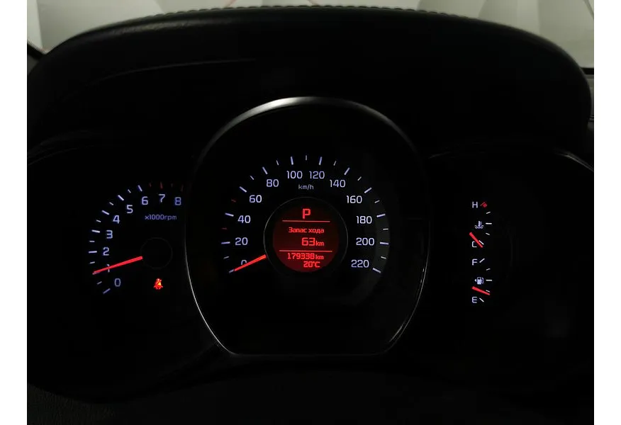 Kia Rio 1.6 AT (123 л.с.) Серый в АВИЛОН. Слайд №17