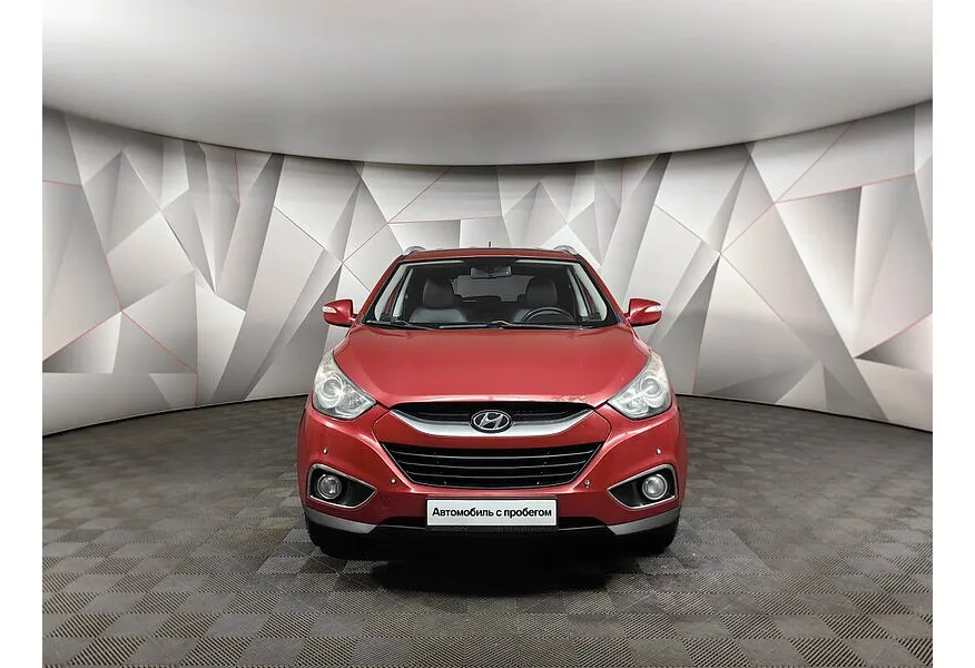 Hyundai ix35 2.0 AT 4WD (150 л.с.) Comfort + Navi Красный в АВИЛОН. Слайд №5