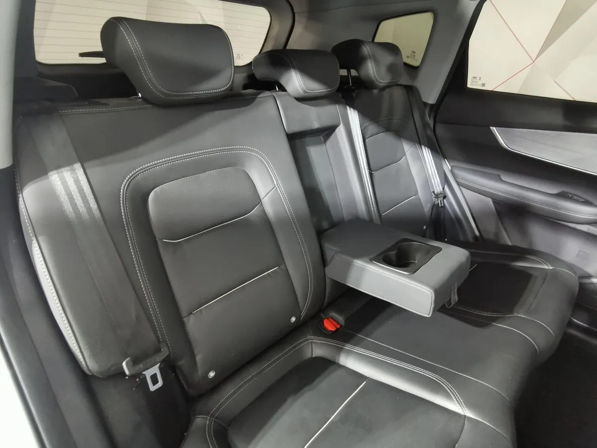 Chery Tiggo 7 Pro Max 1.6 7DCT 4WD (150 л.с.) Prestige Серый в АВИЛОН. Слайд №16