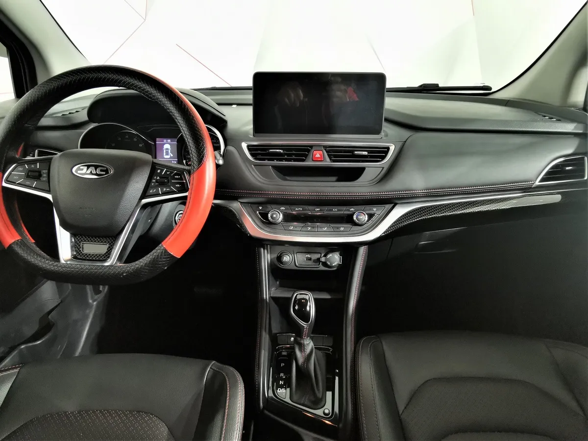 JAC JS3 1.6 CVT (109 л.с.) Luxury Черный в АВИЛОН. Слайд №13