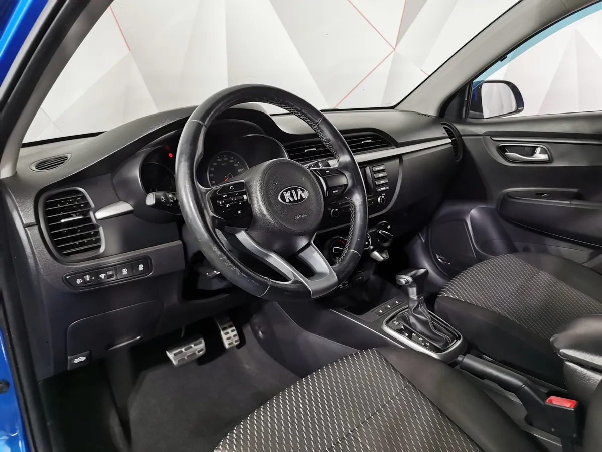 Kia Rio X-Line 1.6 AT (123 л.с.) Comfort Синий в АВИЛОН. Слайд №17