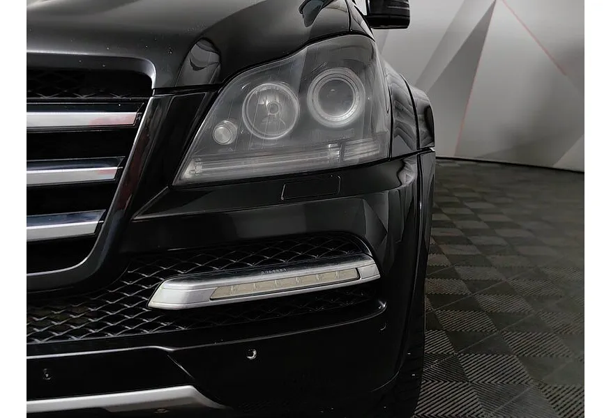 Mercedes-Benz GL 350 CDI BlueEFFICIENCY 7G-Tronic 4MATIC (224 л.с.) Черный в АВИЛОН. Слайд №10