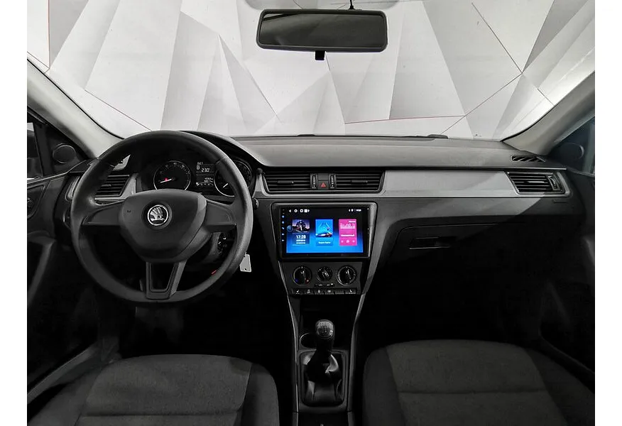 АВИЛОН - Skoda Rapid 1.6 MT (110 л.с.) Белый - slide 11