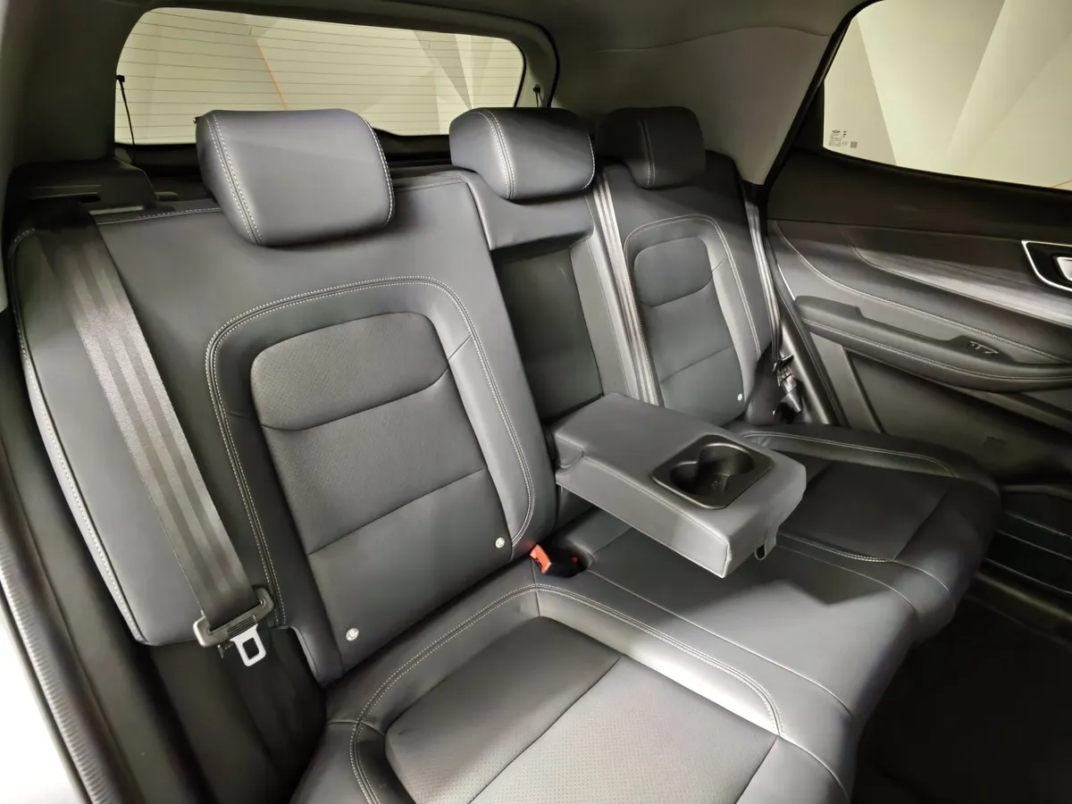Chery Tiggo 4 Pro 1.5 CVT (113 л.с.) Action Серый в АВИЛОН. Слайд №17