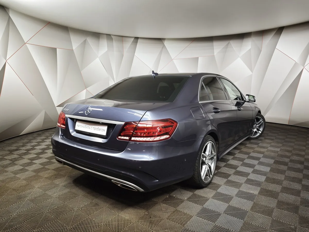 Mercedes-Benz E-Класс E 200 T BlueEfficiency 7G-Tronic Plus (184 л.с.) Синий в АВИЛОН. Слайд №2