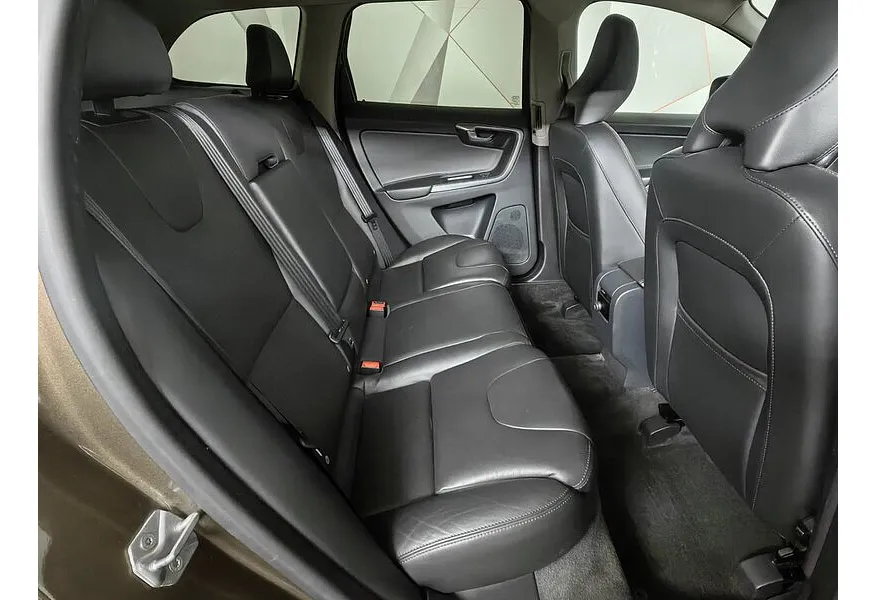 АВИЛОН - Volvo XC60 2.0 D4 AT AWD (190 л.с.) Momentum Коричневый - slide 14