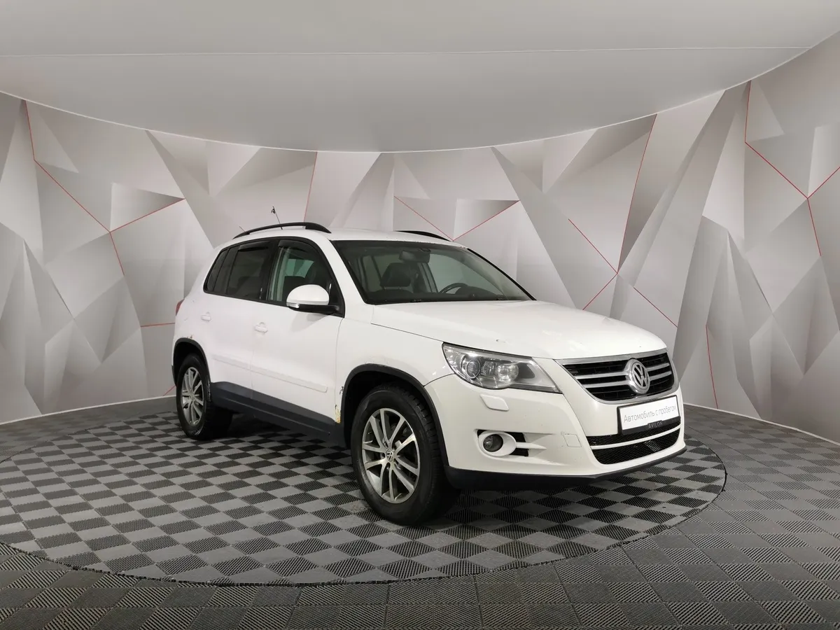 Volkswagen Tiguan 2.0 TSI 4Motion AT (170 л.с.) Sport & Style Белый в АВИЛОН. Слайд №3