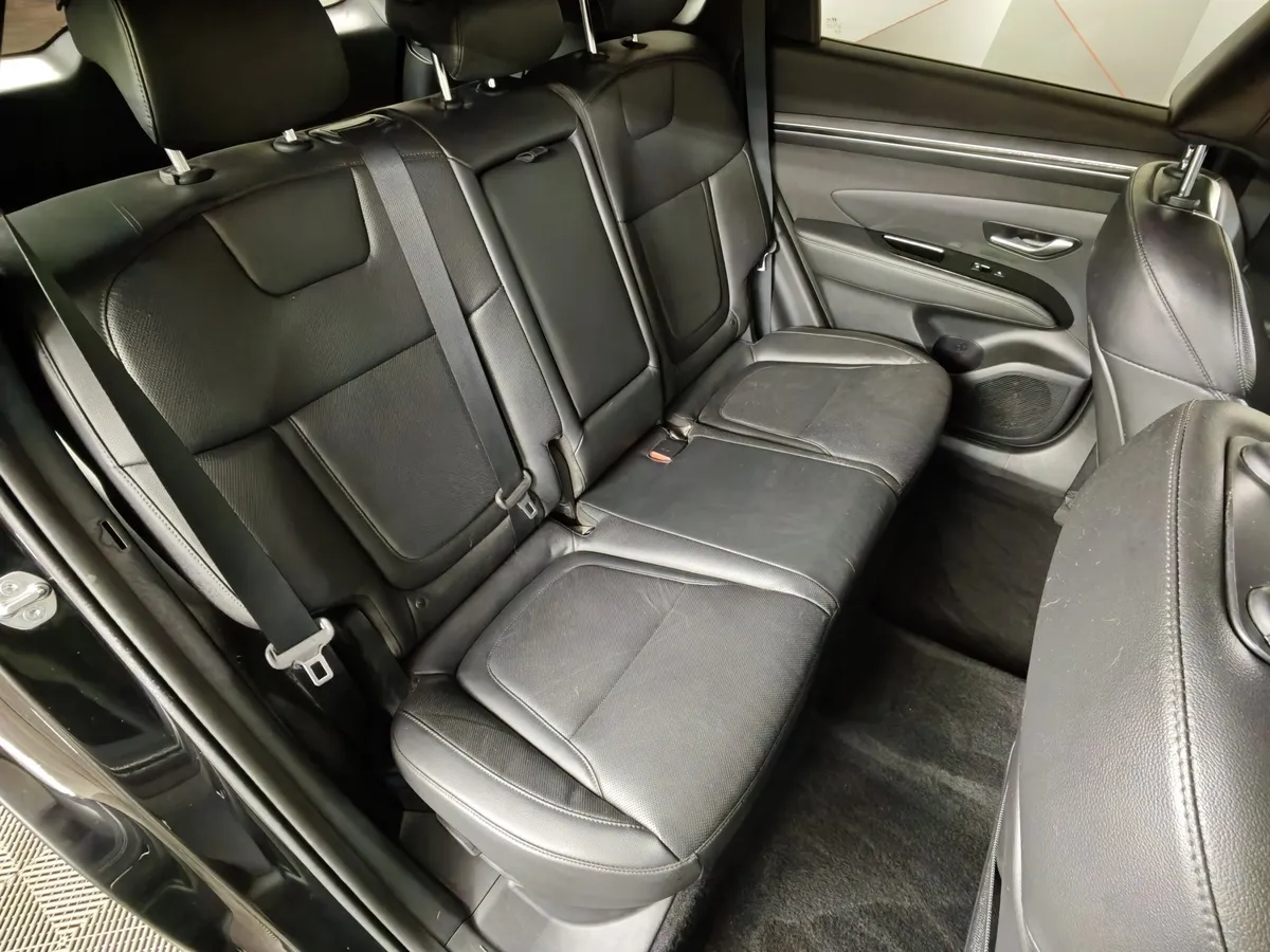 Hyundai Tucson G2.0 Smartstream 6AT 4WD (150 л.с.) Prestige Черный в АВИЛОН. Слайд №17