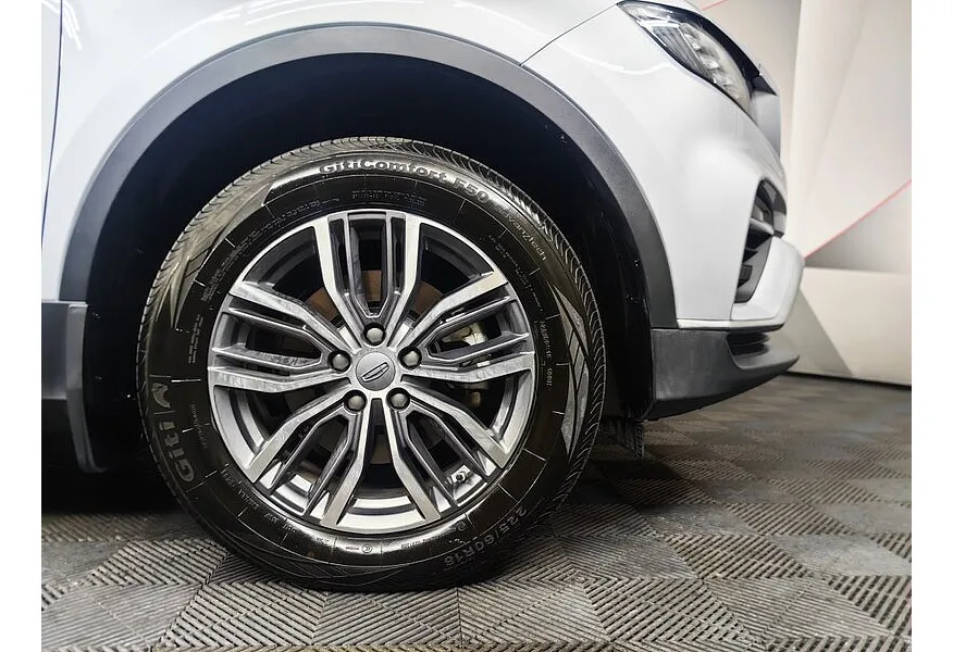 АВИЛОН - Geely Atlas Pro 1.5T 7DCT AWD (177 л.с.) Flagship Серый - slide 17