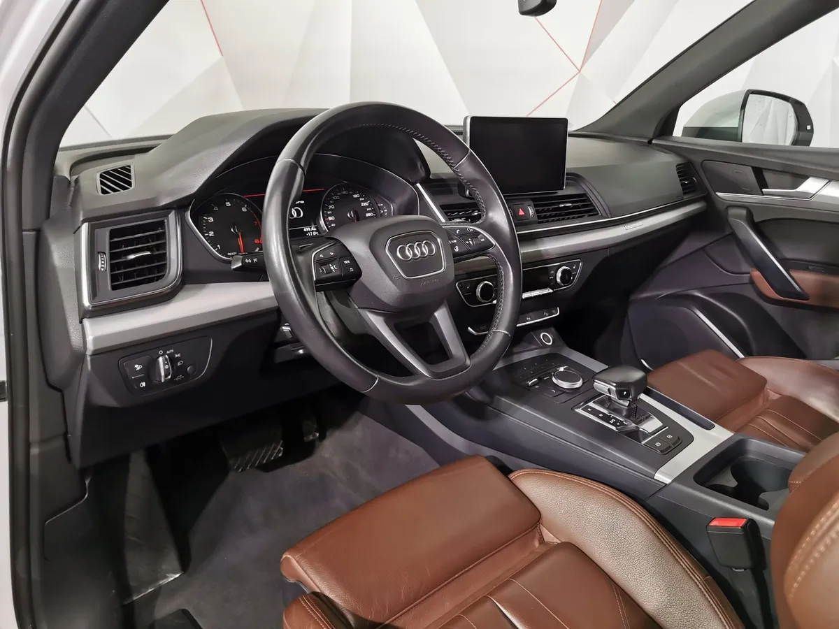 Audi Q5 2.0 TFSI S tronic quattro (249 л.с.) Sport Белый в АВИЛОН. Слайд №18