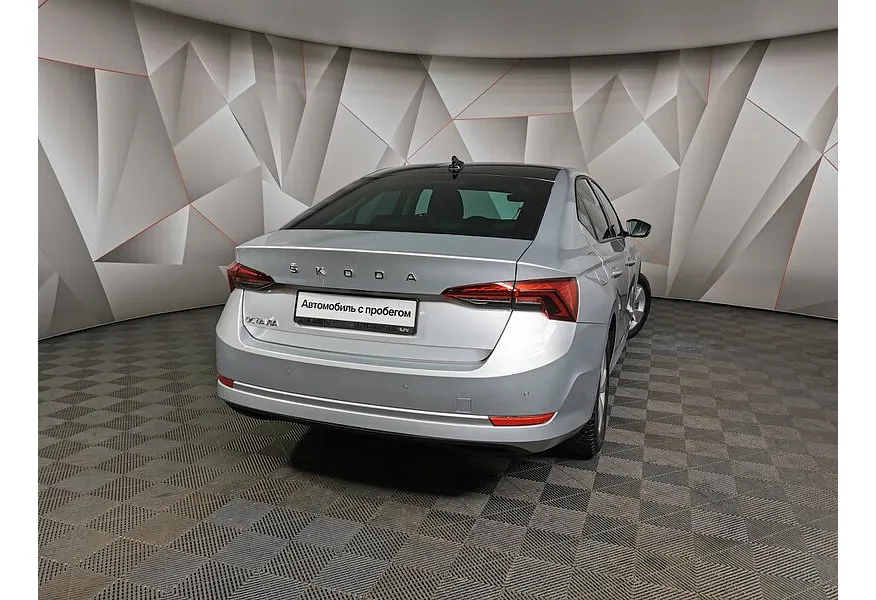 Skoda Octavia 1.4 AT FWD (150 л.с.) Серый в АВИЛОН. Слайд №2