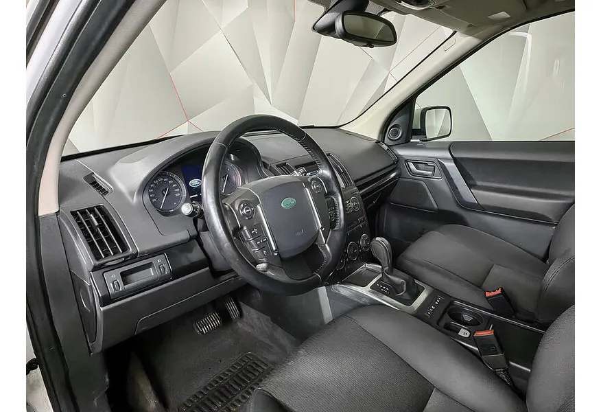 АВИЛОН - Land Rover Freelander 2.2 SD4 AT 4WD (190 л.с.) Белый - slide 7