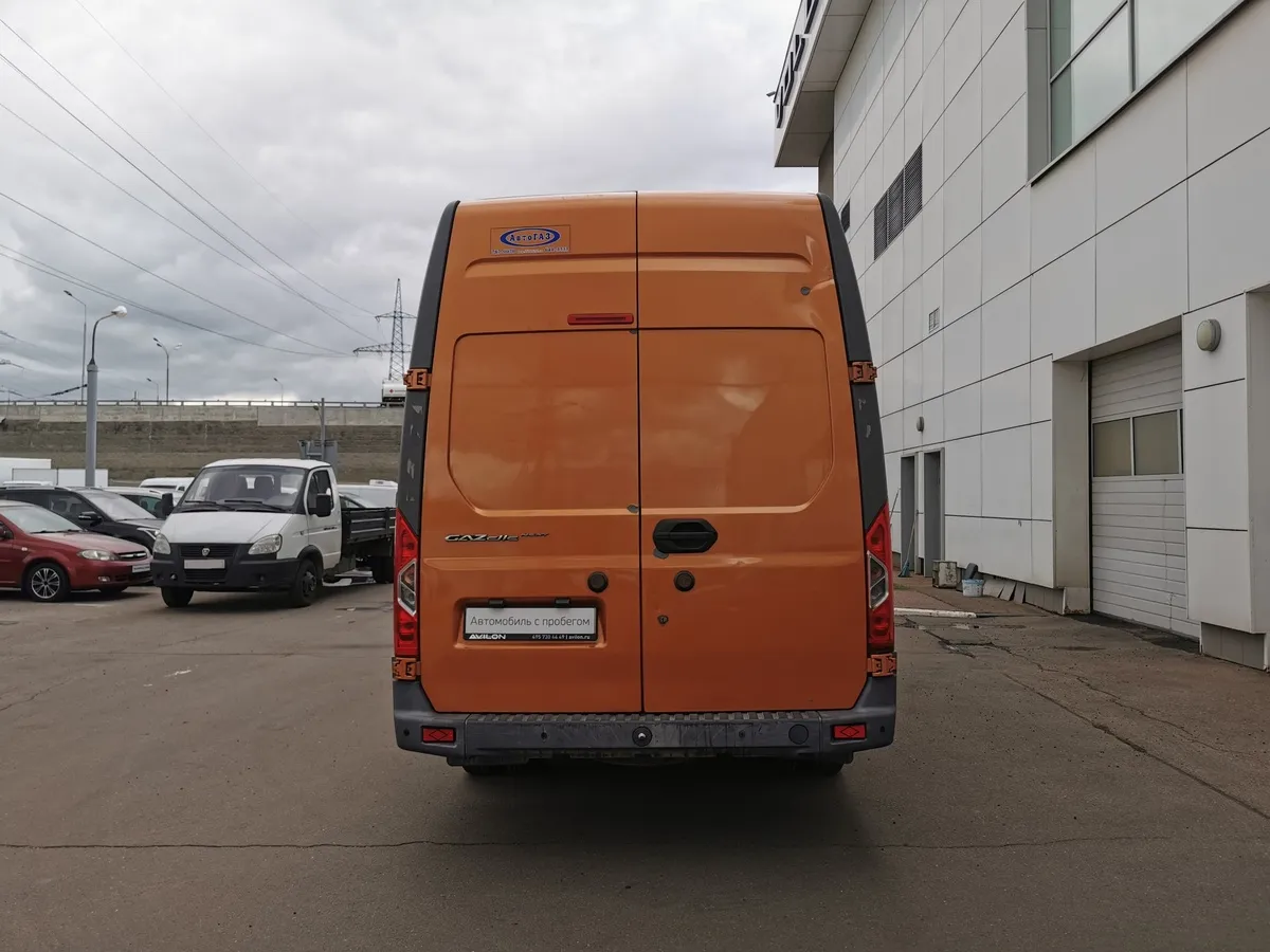 ГАЗ NEXT 2.8 MT 3.5 L2H2 (149 л.с.) Оранжевый в АВИЛОН. Слайд №8