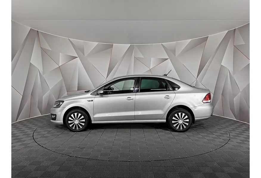 Volkswagen Polo 1.6 MPI MT (110 л.с.) Connect Серебристый в АВИЛОН. Слайд №5