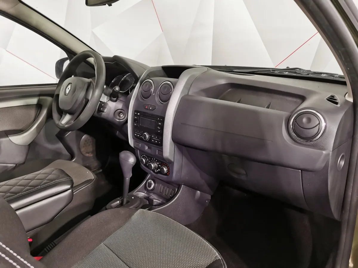 Renault Duster 2.0 AT 4x4 (143 л.с.) Luxe Privilege Зеленый в АВИЛОН. Слайд №12