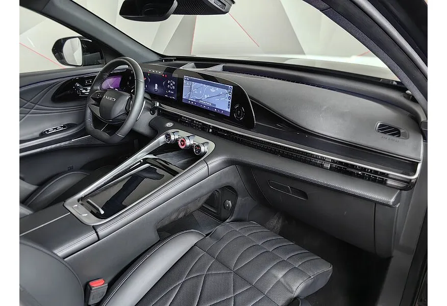 АВИЛОН - EXEED RX 2.0T DCT 4WD (197 л.с.) Urban Черный - slide 14