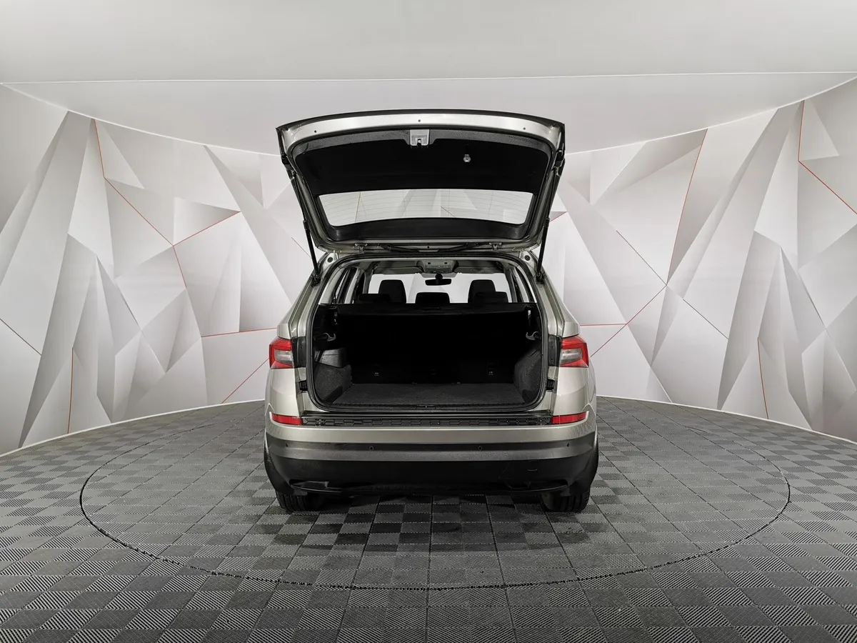 Skoda Kodiaq 1.4 TSI DSG (150 л.с.) Active Plus Коричневый в АВИЛОН. Слайд №11