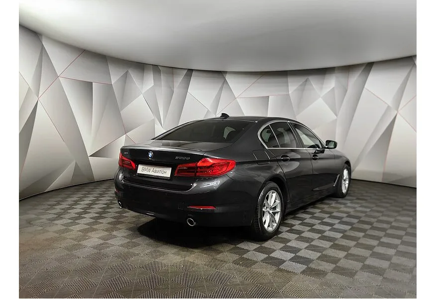 АВИЛОН - BMW 5 серия 520d xDrive Steptronic (190 л.с.) Серый - slide 5