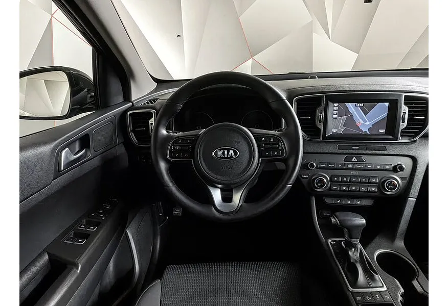 Kia Sportage 2.0 AT 4WD (150 л.с.) Luxe Черный в АВИЛОН. Слайд №19