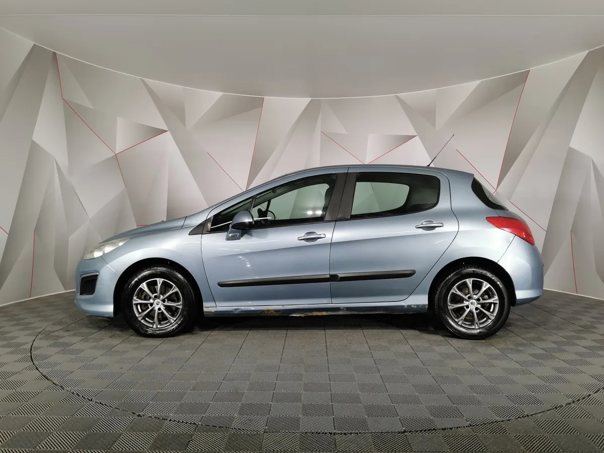 Peugeot 308 1.6 AT (120 л.с.) Серый в АВИЛОН. Слайд №5