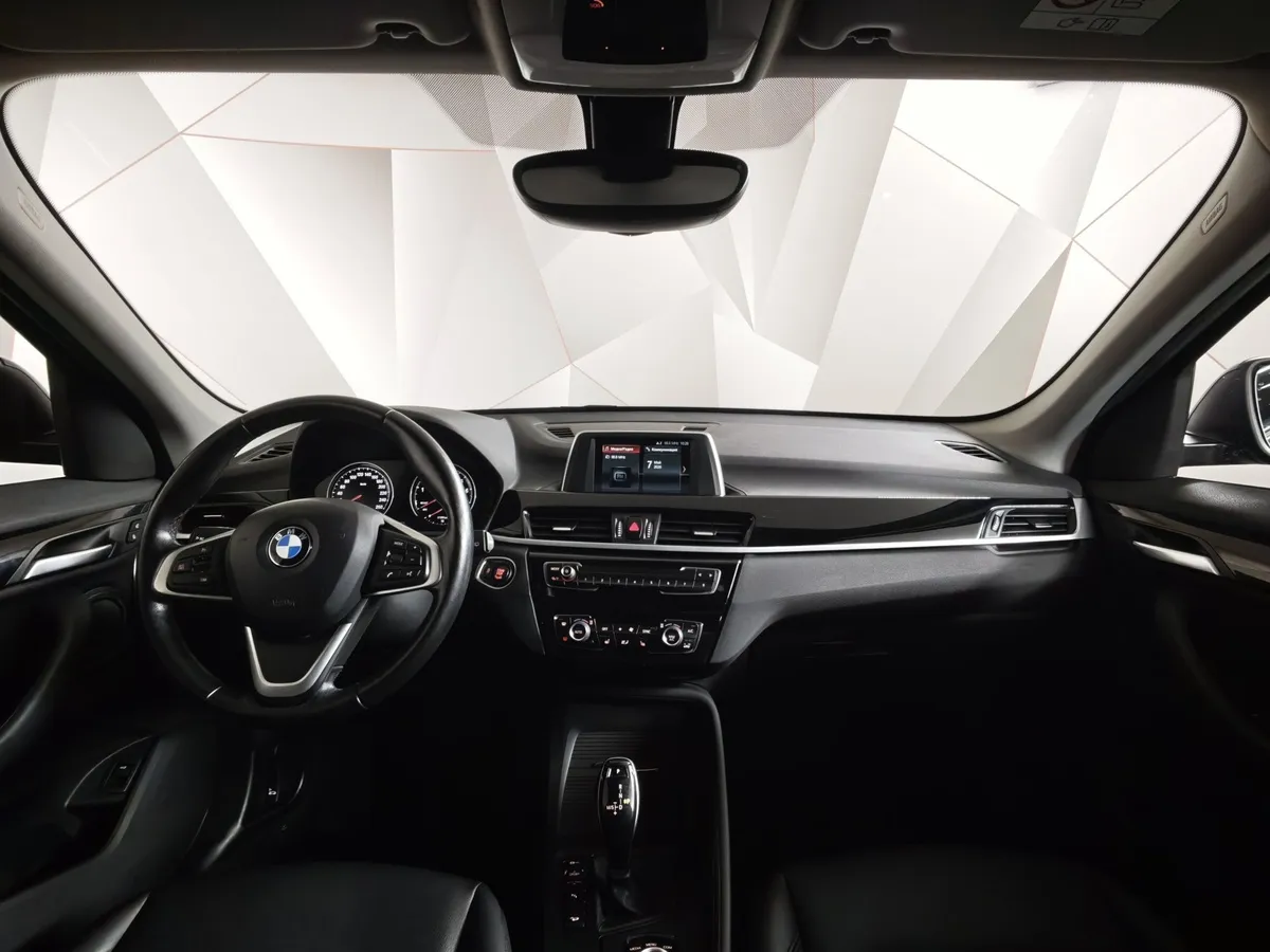 BMW X1 20i xDrive (192 л.с.) Advantage Синий в АВИЛОН. Слайд №10
