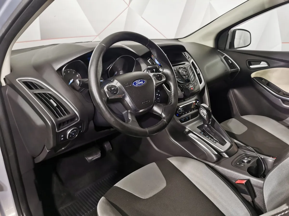 Ford Focus 1.6 PowerShift (125 л.с.) Trend Sport Голубой в АВИЛОН. Слайд №18