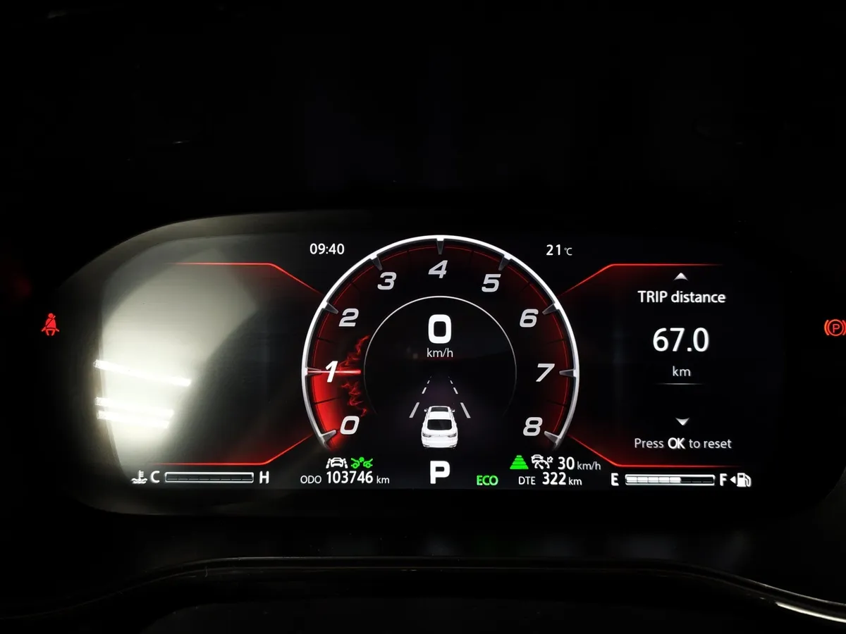 Changan CS85 2.0 AT 2WD (233 л.с.) Белый в АВИЛОН. Слайд №17