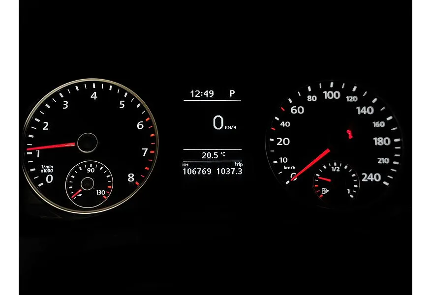 Volkswagen Tiguan 2.0 TSI 4Motion AT (170 л.с.) Track & Field Белый в АВИЛОН. Слайд №18