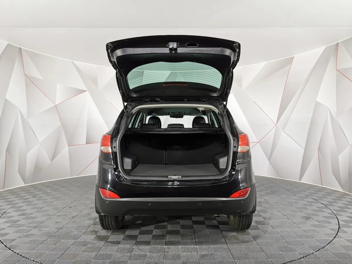 Hyundai ix35 2.0 AT (150 л.с.) Comfort Черный в АВИЛОН. Слайд №11