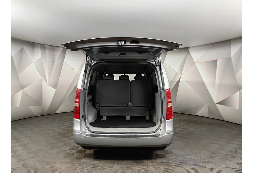 Hyundai H-1 2.5 CRDi AT (170 л.с.) Active Серый в АВИЛОН. Слайд №12