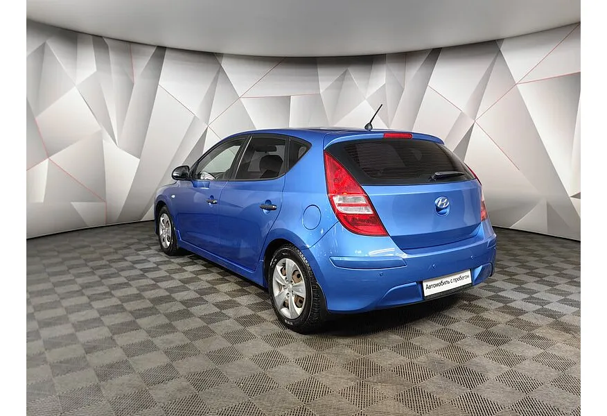 Hyundai i30 1.6 AT (126 л.с.) Синий в АВИЛОН. Слайд №4