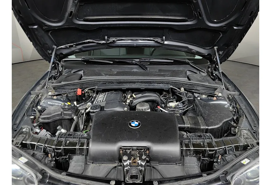 BMW 1 серия 116i AT (115 л.с.) Черный в АВИЛОН. Слайд №10 BMW 1 серия 116i AT (115 л.с.) Черный в АВИЛОН. Слайд №10