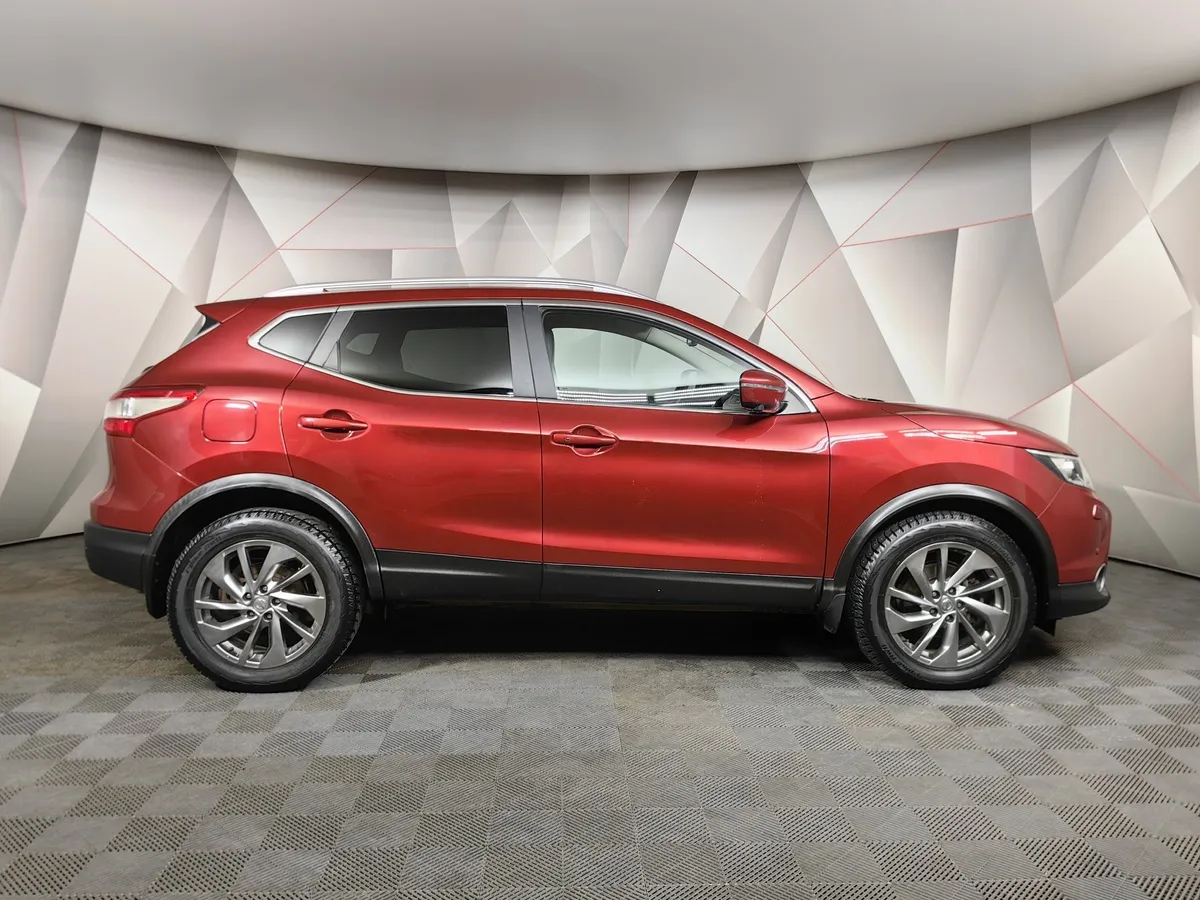 Nissan Qashqai 2.0 CVT (144 л.с.) Красный в АВИЛОН. Слайд №6