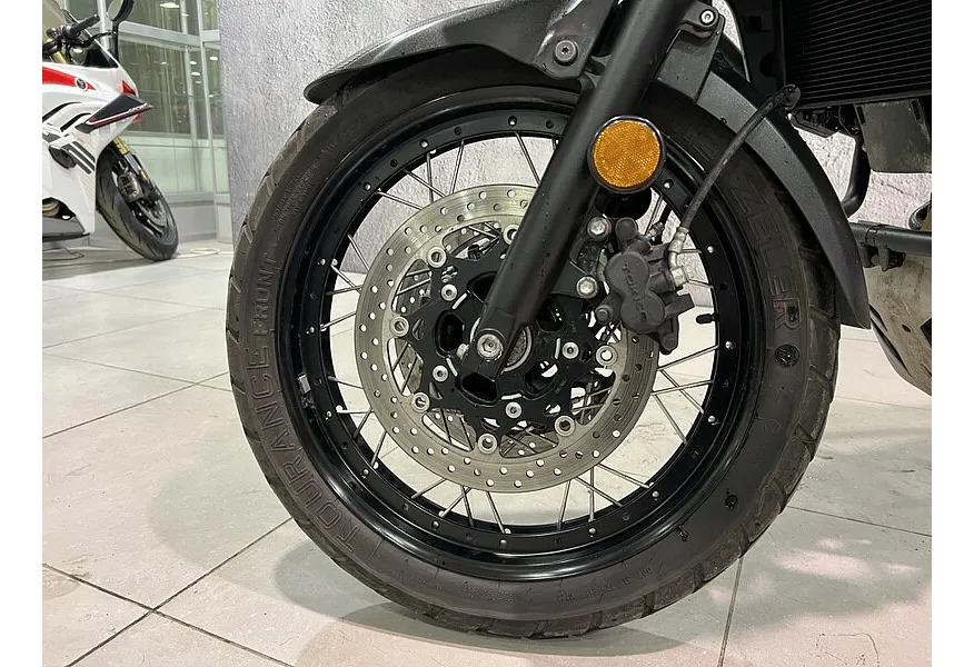 Suzuki V-Strom 650 ABS 645 Красный в АВИЛОН. Слайд №15