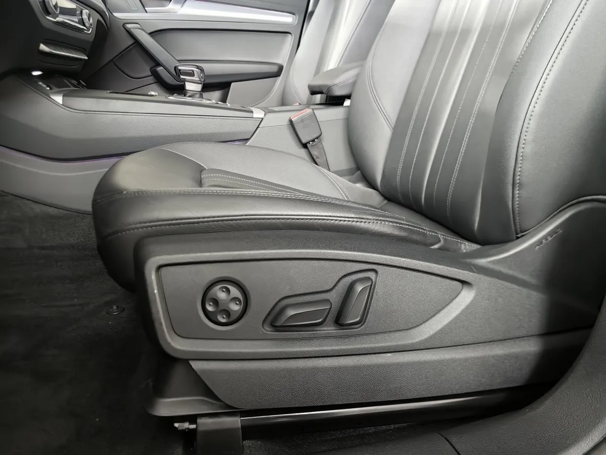 Audi Q5 Sportback 2.0 TFSI S tronic quattro (204 л.с.) Черный в АВИЛОН. Слайд №20
