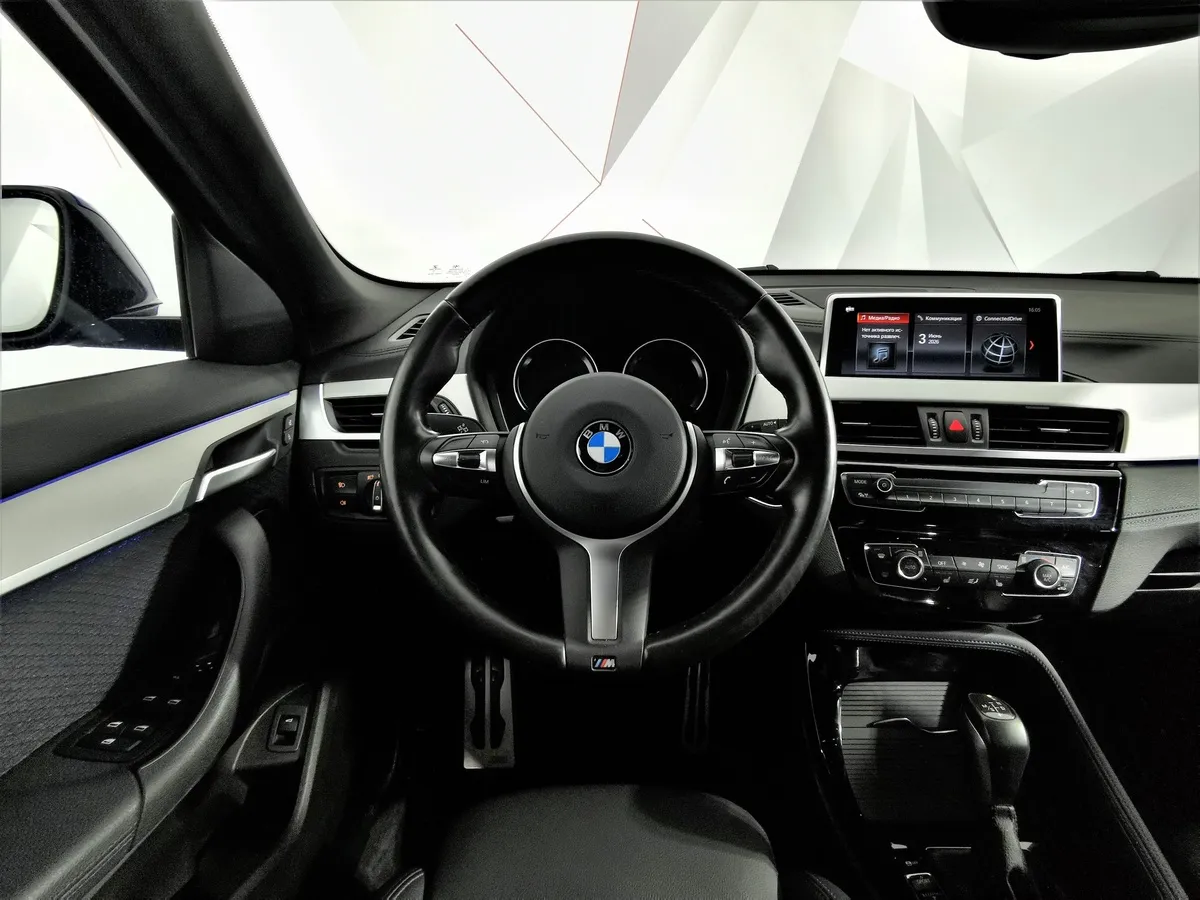 BMW X2 18d xDrive AT (150 л.с.) M Sport Синий в АВИЛОН. Слайд №15