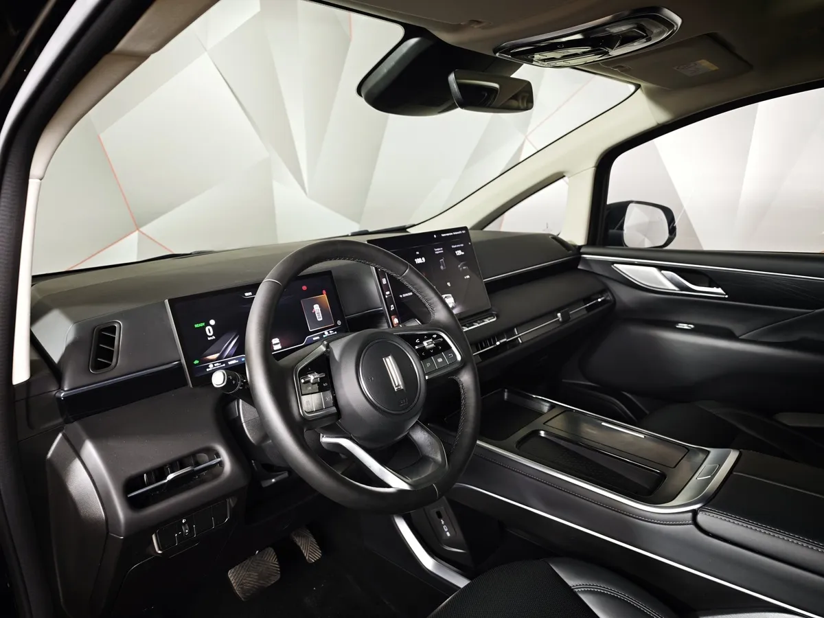 WEY 80 1.5T PHEV AT 4WD (487 л.с.) Premium Черный в АВИЛОН. Слайд №17
