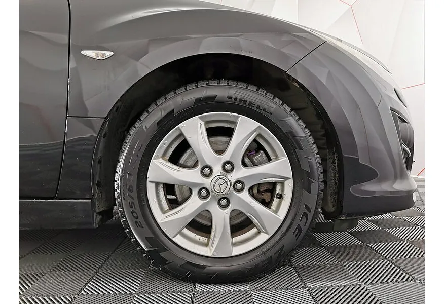 Mazda 6 2.0 AT (147 л.с.) Черный в АВИЛОН. Слайд №9