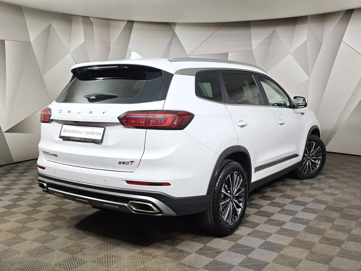 Chery Tiggo 8 Pro 1.6 TGDI DCT7 (186 л.с.) Highline (пакет Ultimate) Белый в АВИЛОН. Слайд №2