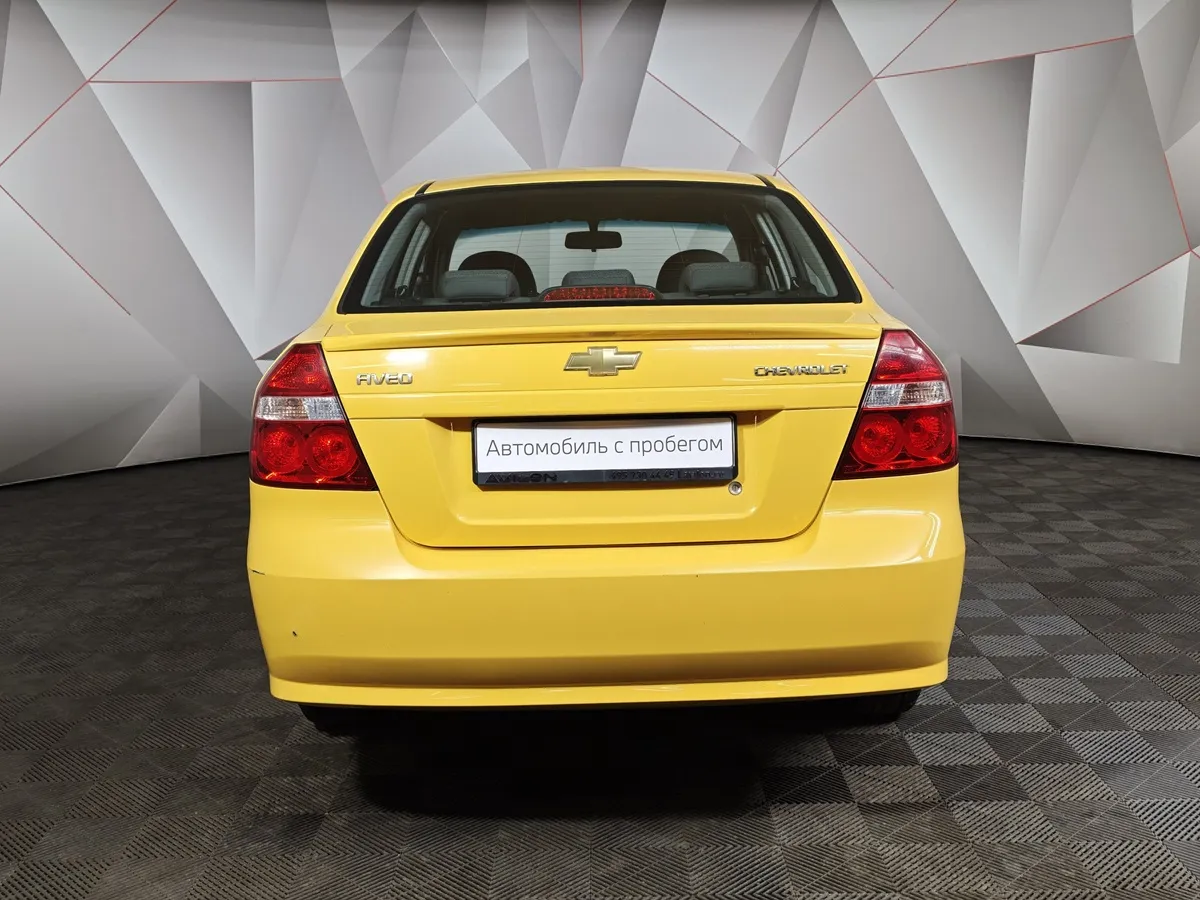 Chevrolet Aveo 1.2 MT (84 л.с.) Желтый в АВИЛОН. Слайд №8