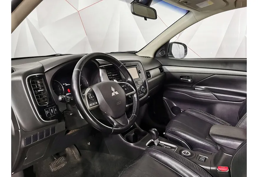 Mitsubishi Outlander 2.0 CVT 4WD (146 л.с.) Синий в АВИЛОН. Слайд №19 Mitsubishi Outlander 2.0 CVT 4WD (146 л.с.) Синий в АВИЛОН. Слайд №19