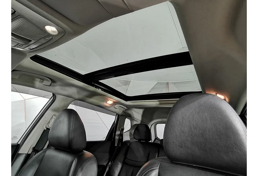 Nissan X-Trail 2.5 CVT AWD (171 л.с.) Серебристый в АВИЛОН. Слайд №15