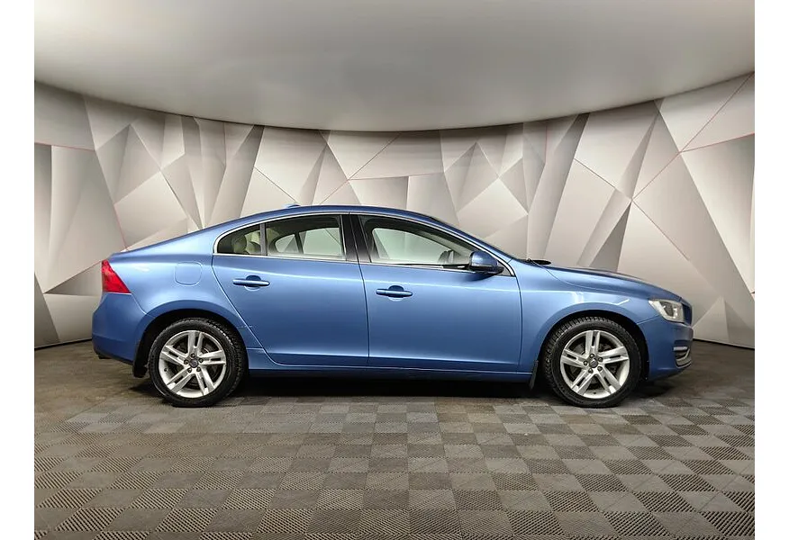 Volvo S60 2.0 T4 AT (180 л.с.) Summum Голубой в АВИЛОН. Слайд №6