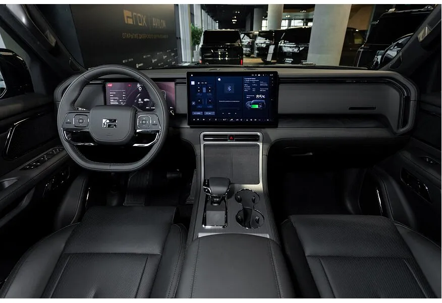 ROX 01 1.5 AT 4WD (475 л.с.) 7 мест Family Черный в АВИЛОН. Слайд №9