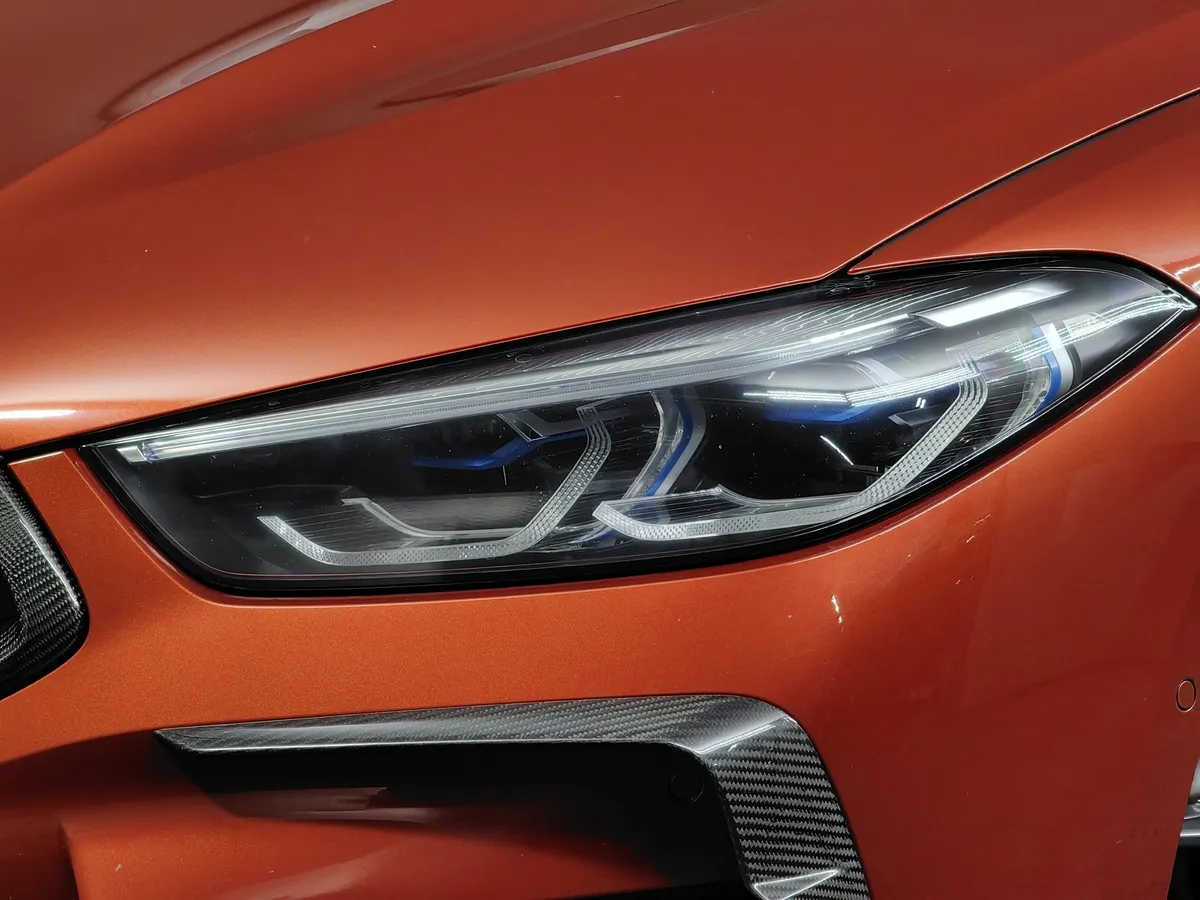 BMW 8 серия 840d Steptronic xDrive (320 л.с.) M Sport Pro Оранжевый в АВИЛОН. Слайд №8