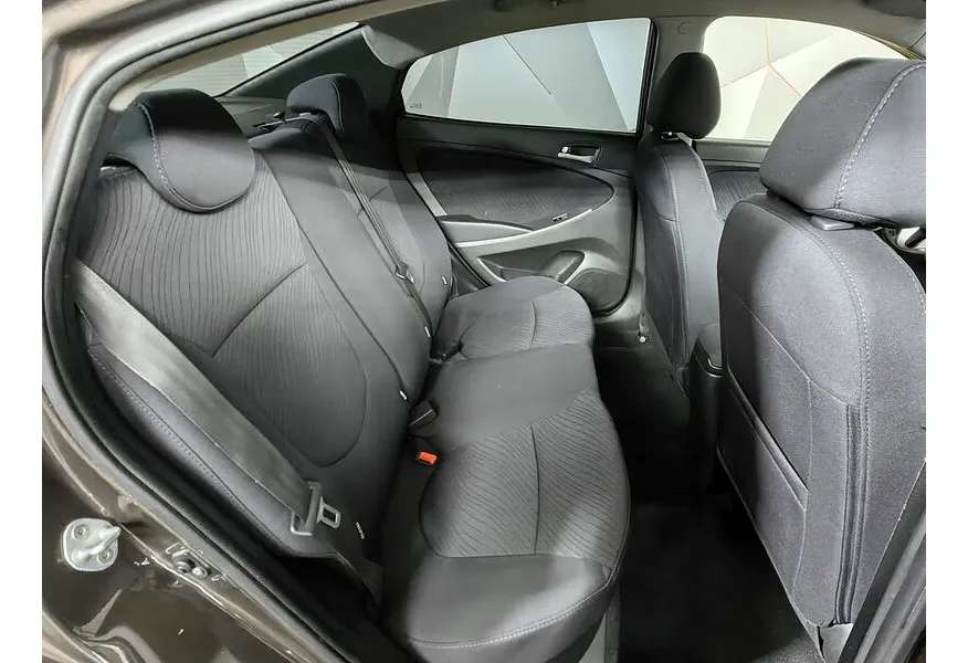 Hyundai Solaris 1.6 AT (123 л.с.) Active Plus Коричневый в АВИЛОН. Слайд №15