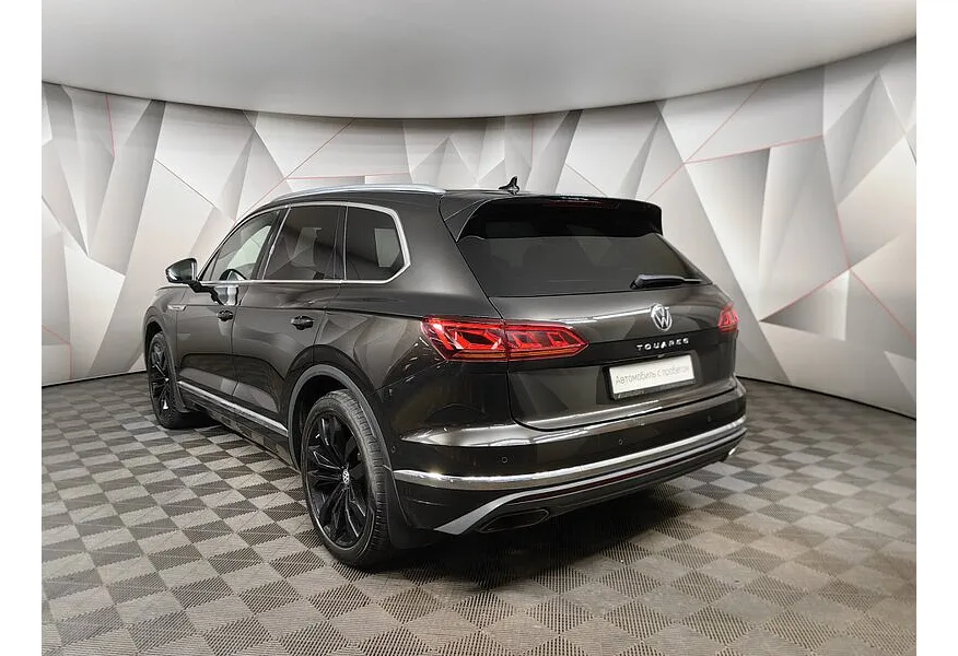 Volkswagen Touareg 2.0 TSI Tiptronic 4Motion (249 л.с.) Respect Коричневый в АВИЛОН. Слайд №7