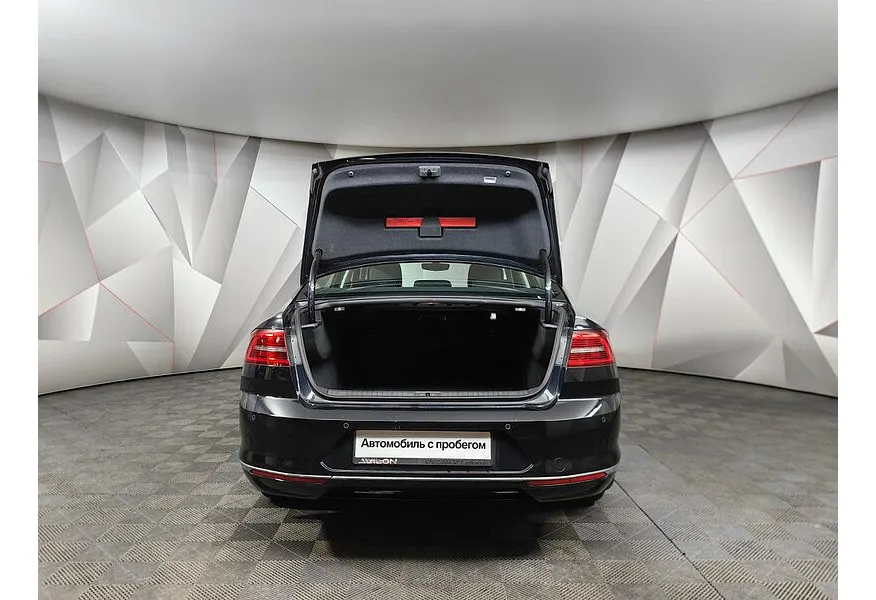 Volkswagen Passat 1.4 TSI BlueMotion DSG (150 л.с.) Trendline Черный в АВИЛОН. Слайд №11