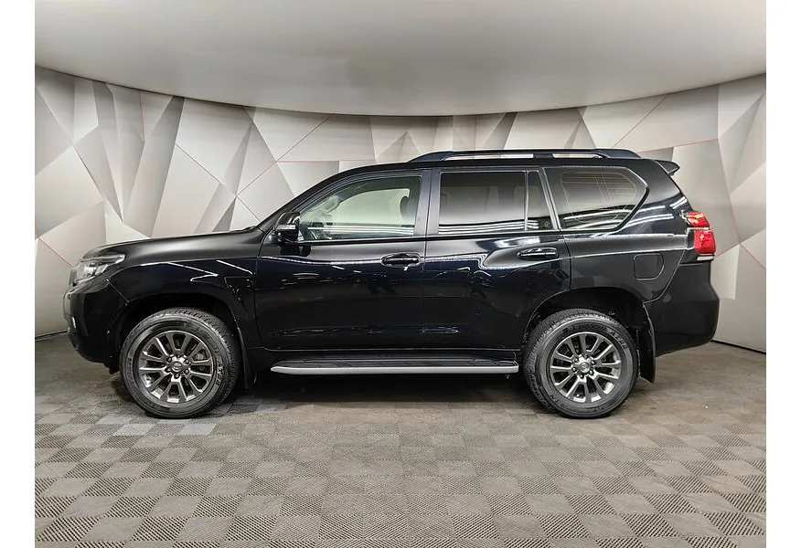 LIVE. Слайд №3